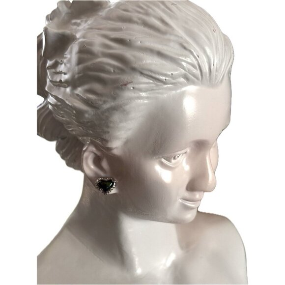 Kendra Scott Navy Blue Iridescent Mini Heart Silver Rhodium Brass Stud Earrings - Picture 4 of 4